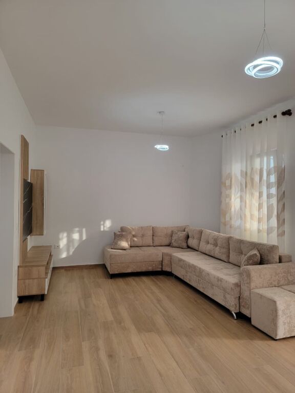 FOR RENT – 2+1 APARTMENT IN SHKOZET!