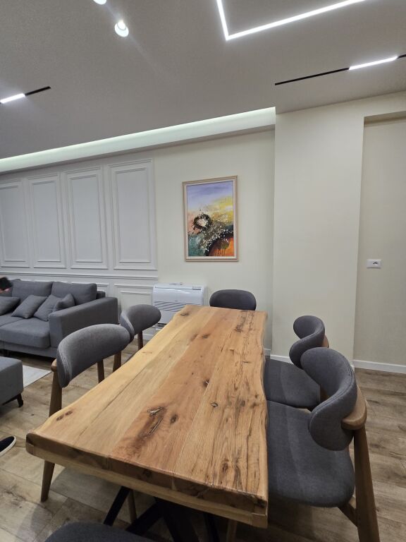 Apartament 2+1+ parkim te Liqeni i Thate