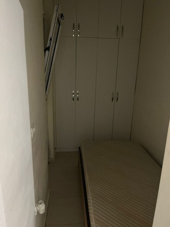 Apartament 1+1 me qera ne Astir prane Rrethit
