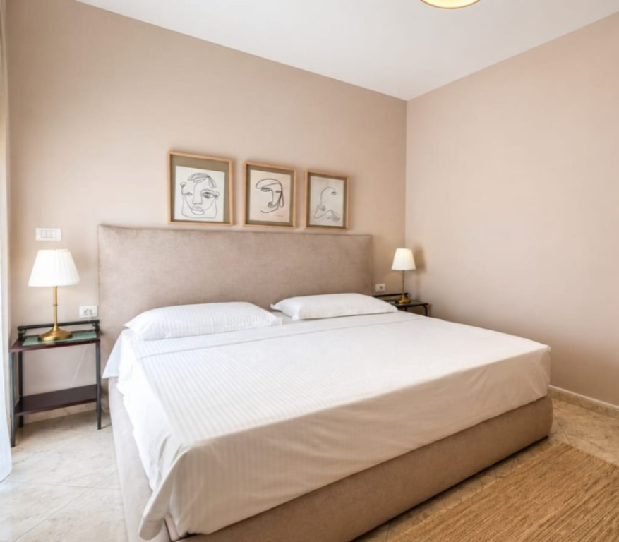 Apartment 2+1 for rent on Elbasan Street .