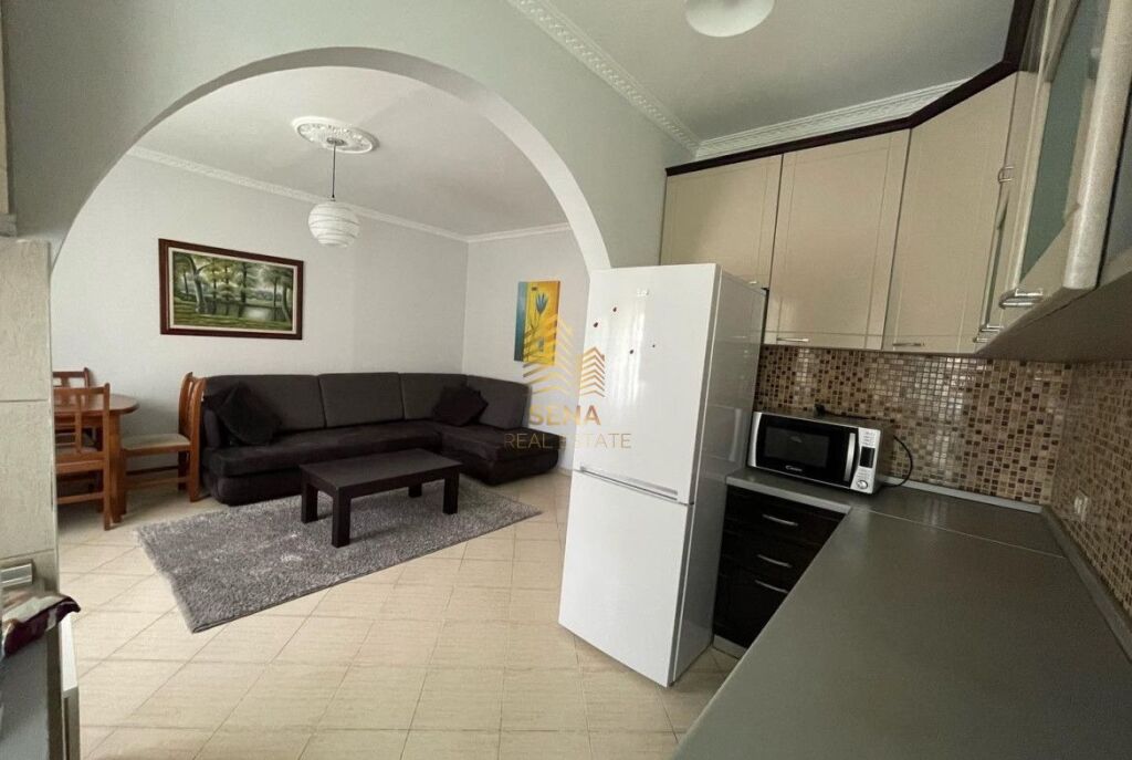 Shitet, Apartament 2+1, Xhamllik – Varri Bamit, 14.000.000 Lek