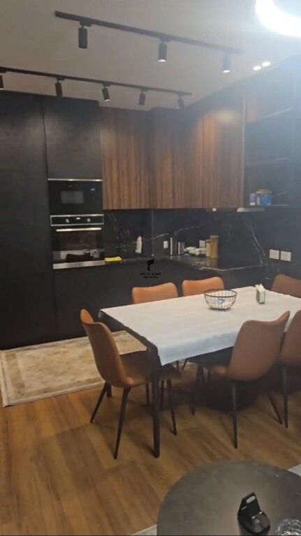 IN VENDITA APPARTAMENTO 1+1 VIA DIBRA 170.000 EURO FH-90926