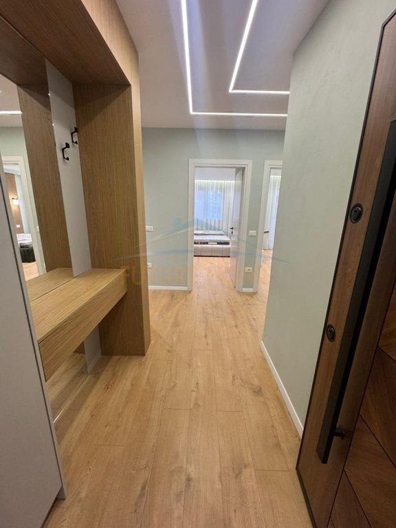 Shitet, Apartament 2+1, Misto Mame .