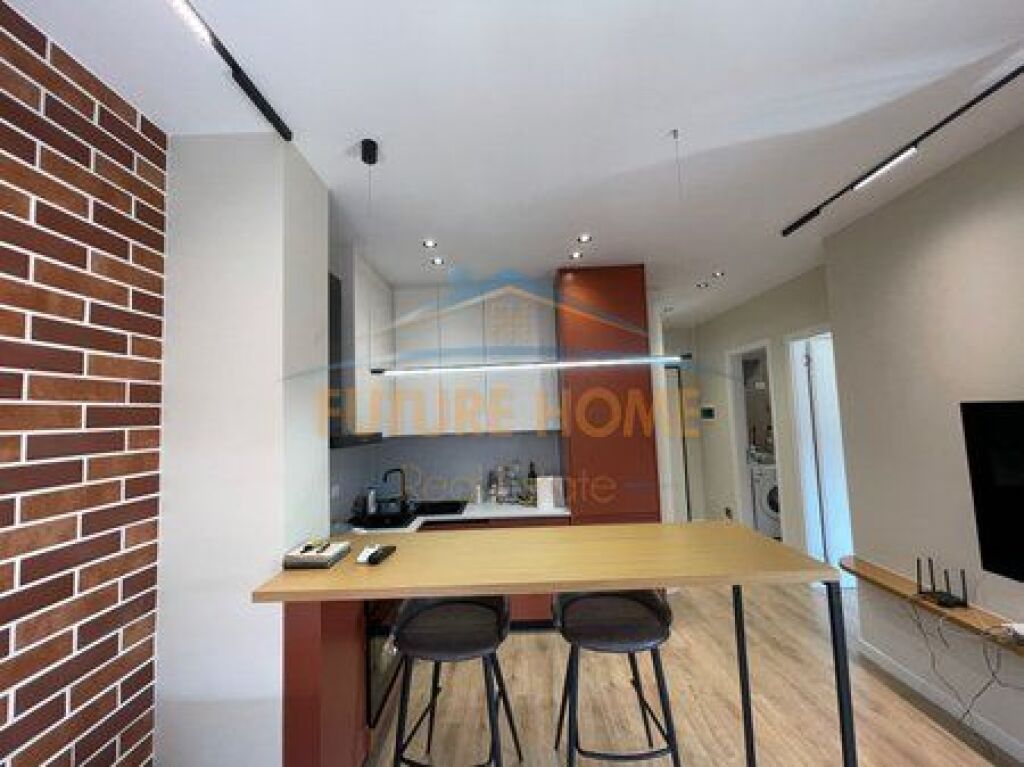 Rent, Apartment 1+1, New Boulevard, Tirana.