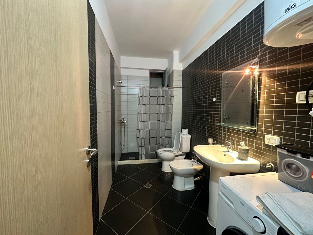 Apartment 1+1 for rent on Cipajve street near the former Kombinati Vlore