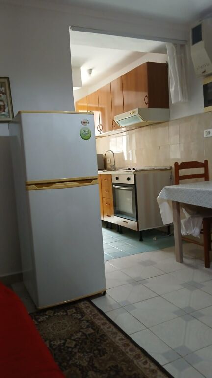 Rent | Apartament 1 + 1 | Rruga Myslym Shyri | 400 €/month