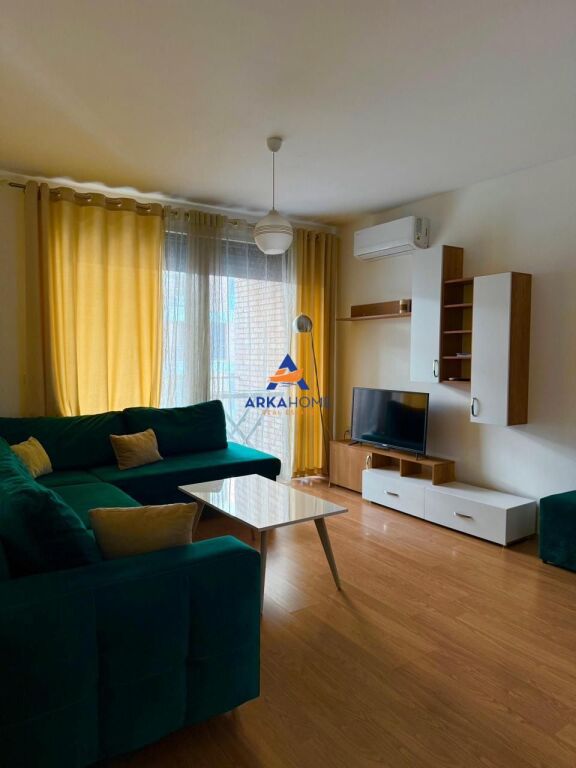 JEPET APARTAMENT ME QERA 2+1 "DON BOSKO" 800 EURO