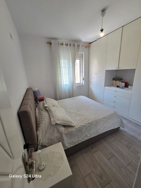 2+1,75 m2,floor 4 existing,21 December,160,000 leke