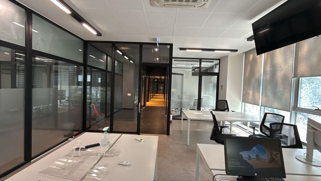 Office space 600 m2, for rent, Blloku !