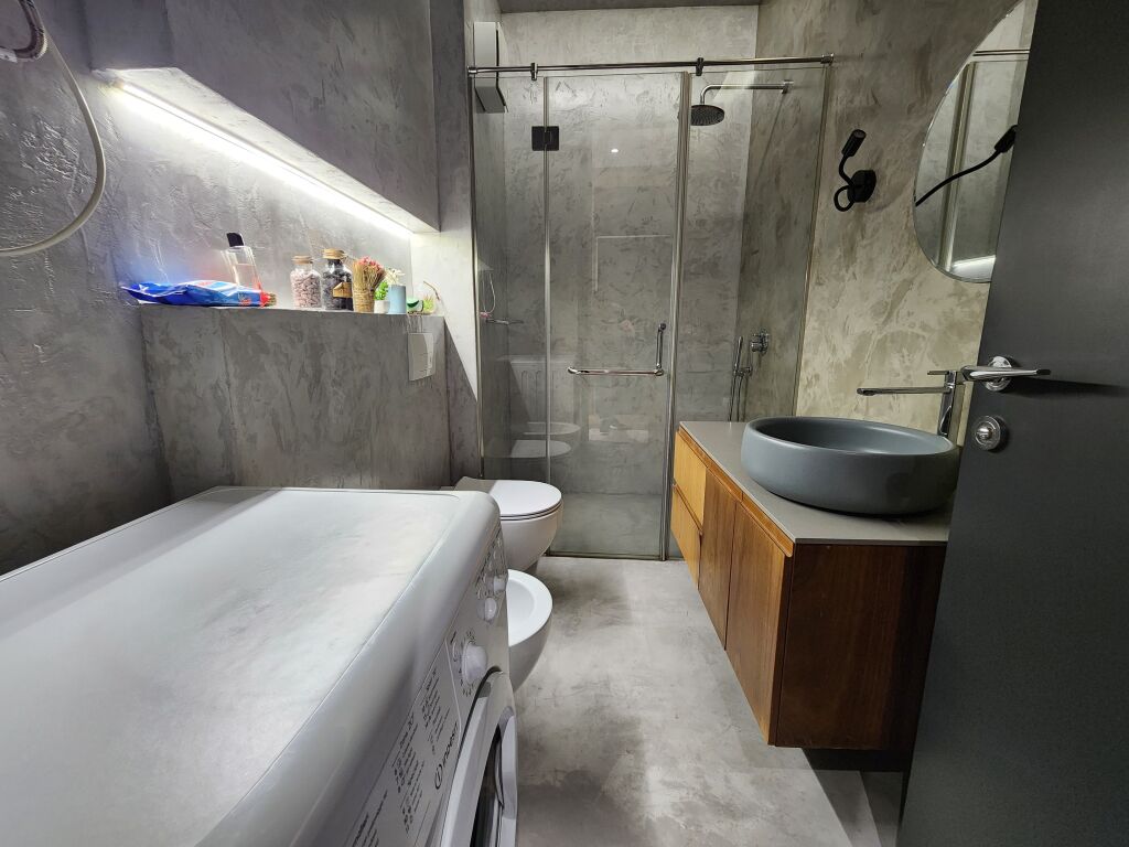 Qira - Apartament 1+1 tek Liqeni Thate