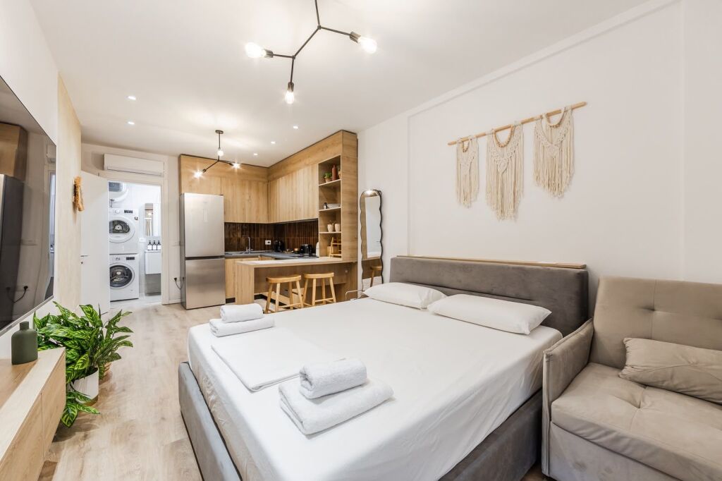 🌊 STUDIO APARTMENT FOR SALE – DHËRMI