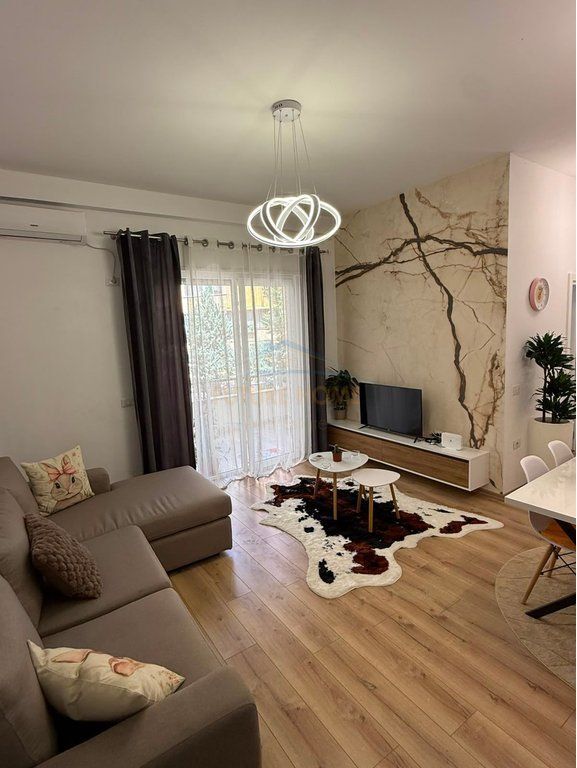 Qera, Apartament 1+1, Liqeni i Thate, Tirane