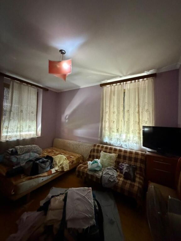Jepet me qira apartament 2+1