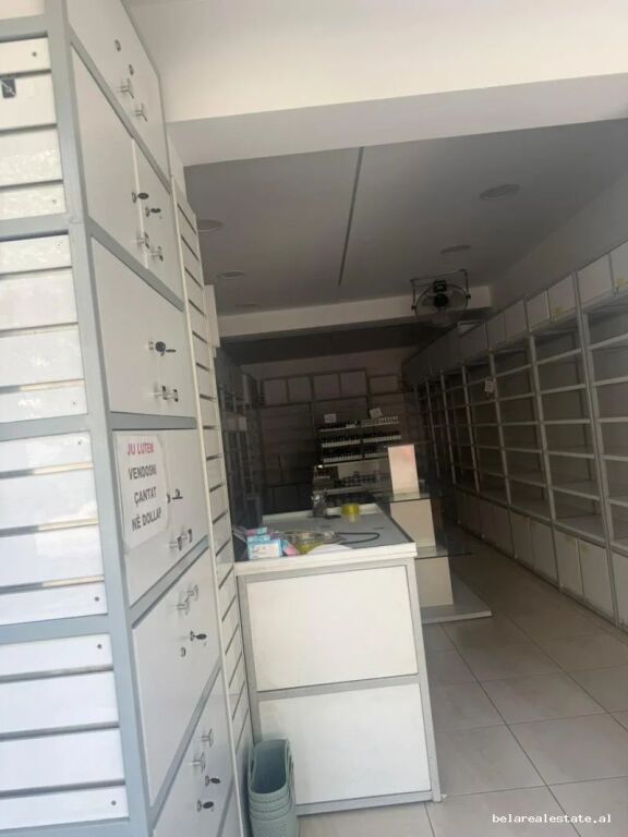 Dyqan Me Qera Tek Medreseja (ID BD2194) Tirane
