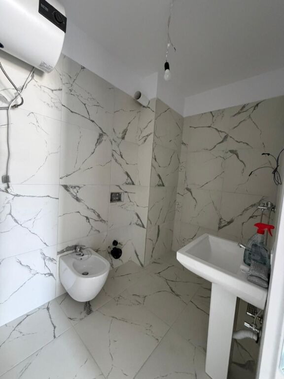 APPARTAMENTO + PARCHEGGIO IN AFFITTO – UNIVERS CITY