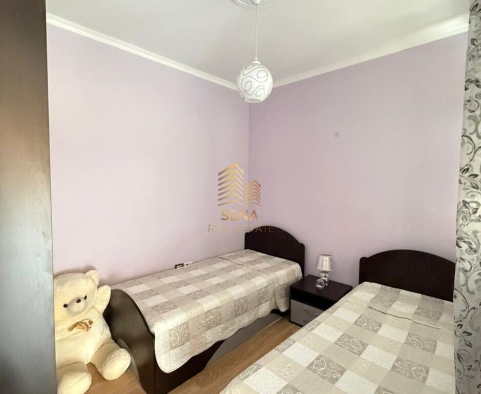 Affitto, Appartamento 3+1+blk, Astir-vicino Vila L, 60.000 Leke/mese
