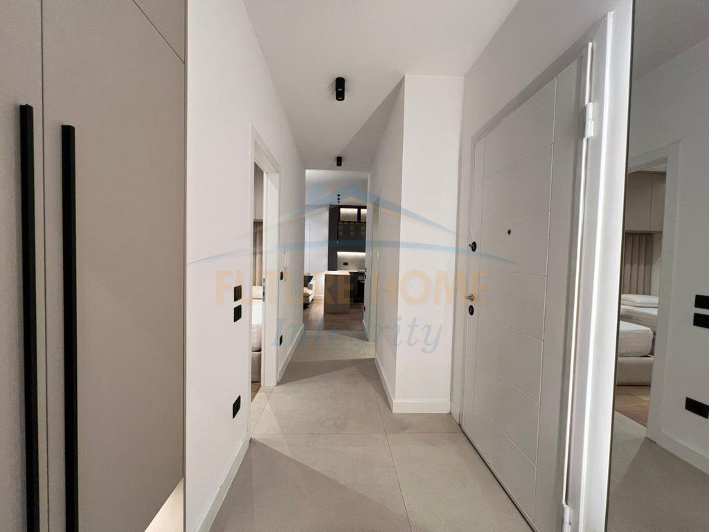 Affitto, Appartamento 2+1+Posto auto, Erli Residence, Tirana.