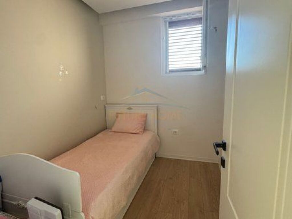 For sale, 1+1 apartment converted into 2+1, Derveni Buildings, Yzberisht.