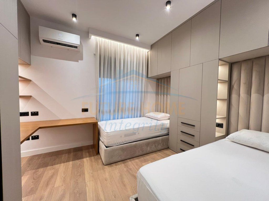 Affitto, Appartamento 2+1+Posto auto, Erli Residence, Tirana.