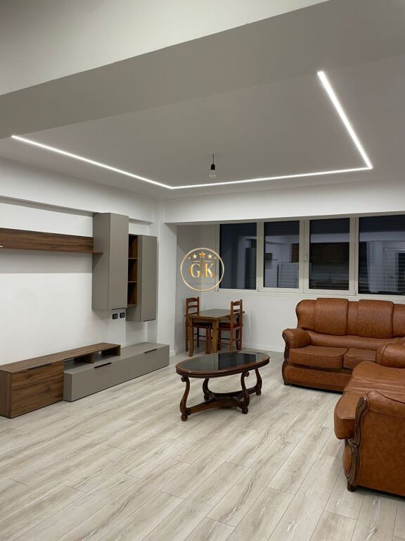 20751185🏡 APPARTAMENTO IN AFFITTO 2+1 – Vicino al Flagship Center, Durazzo