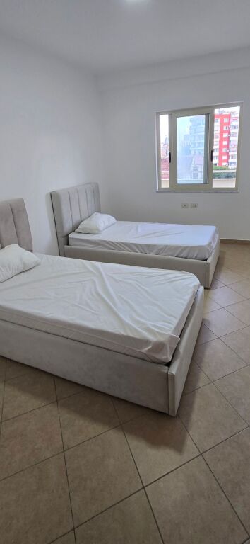 Tirana don bosko 3+1 2 bathrooms, third floor with elevator