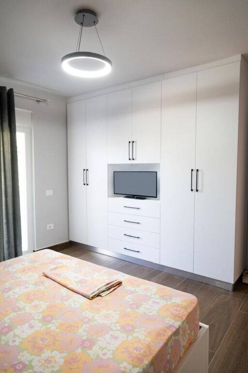 Qera | Shtëpi private 1 + 1 | Farkë | 450 €/muaj
