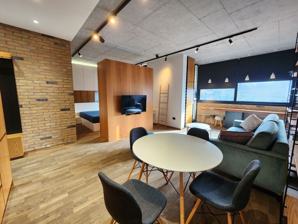 Qira - Apartament 1+1 tek Liqeni Thate