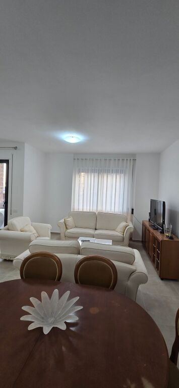 APARTAMENT 2+1, 5 MAJI