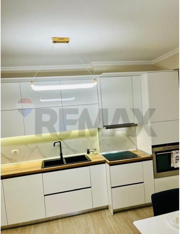 AFFITTASI APPARTAMENTO 2+1 – VIA NDRE MJEDA