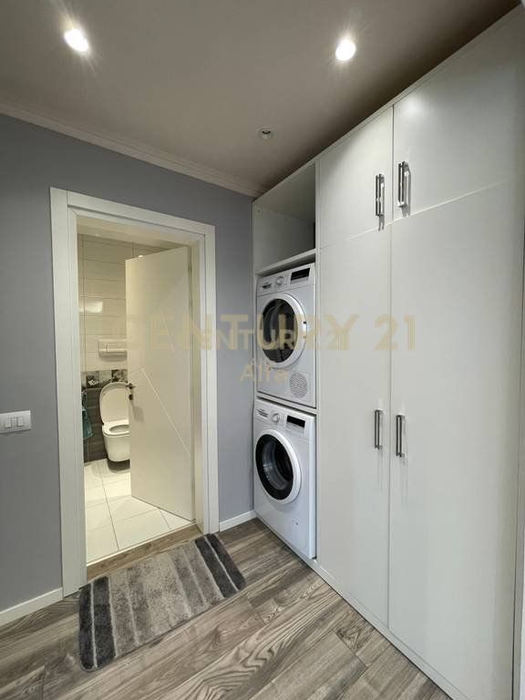 QIRA, APARTAMENT MODERN 1+1 + POST PARKIMI, SUNRISE RESIDENCE - TEG