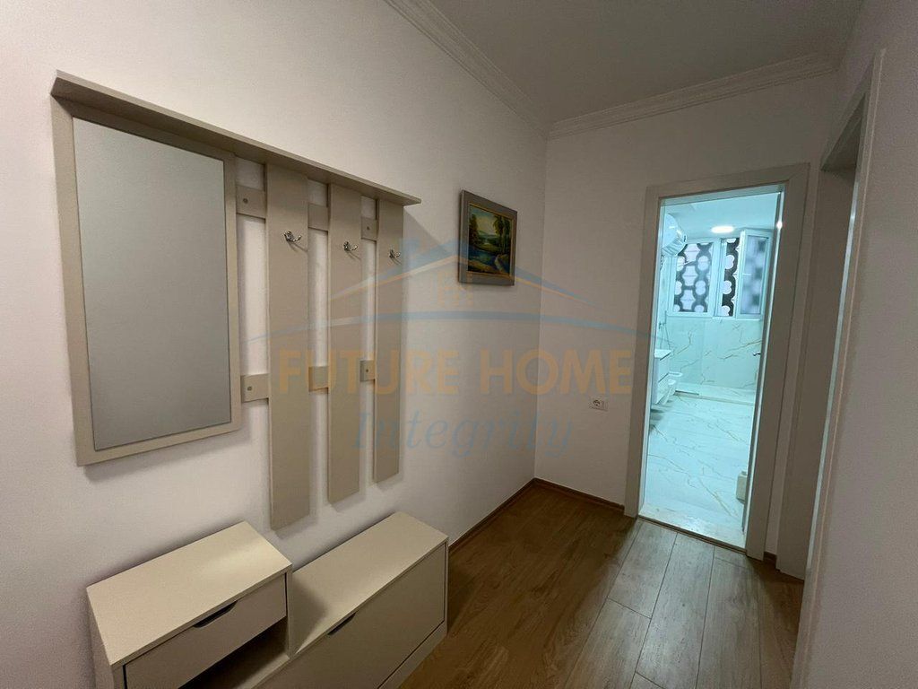 Qera, Apartament 2+1, Pazari i Ri, Tiranë.