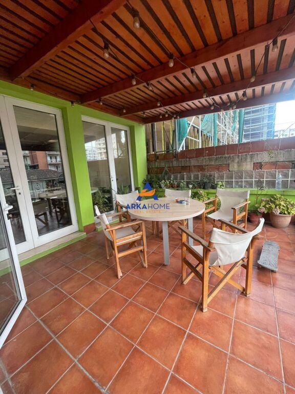 APARTMENT FOR RENT FOR OFFICE 187 M2 "BLLOKU BRIGADA E VIII STREET" 180,000 LEKE