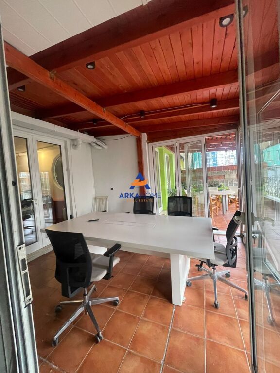 APARTMENT FOR RENT FOR OFFICE 187 M2 "BLLOKU BRIGADA E VIII STREET" 180,000 LEKE