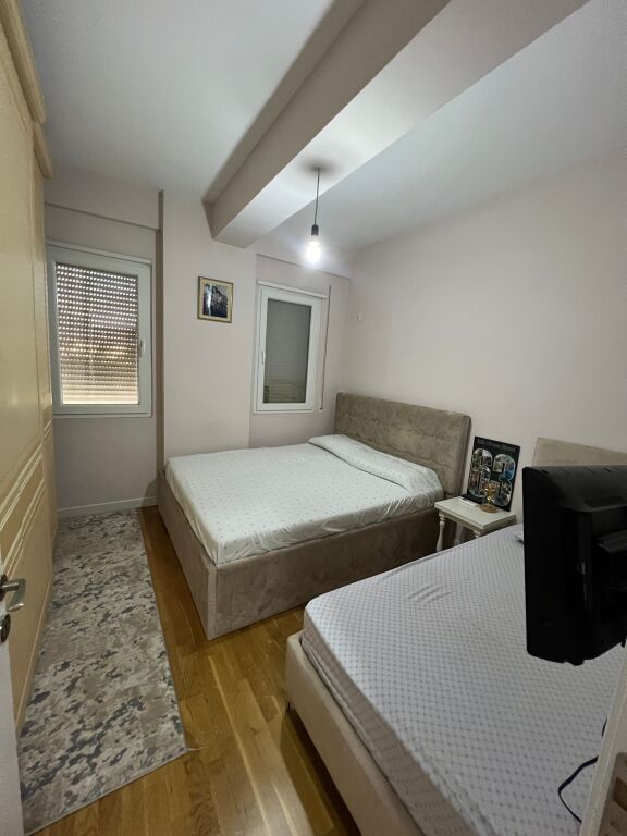 Apartament 2+1 per shitje tek kompleksi golden park tek amerikan 3