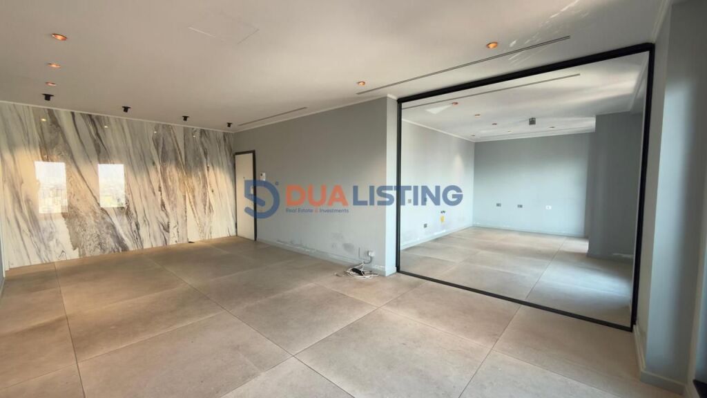 OFFICE SPACE FOR RENT + 🅿️ GARDEN BUILDING | 180 m²