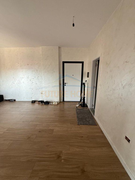 Shitet, Apartament 1+1, Paskuqan, Tirane.