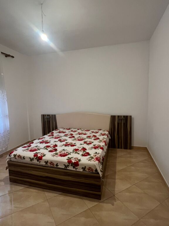 Apartament 2+1 me qera tek Siri Kodra