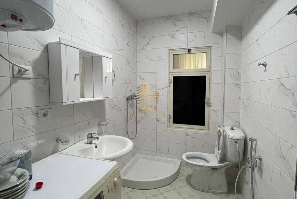 Shitet, Apartament 2+1, Xhamllik – Varri Bamit, 14.000.000 Lek