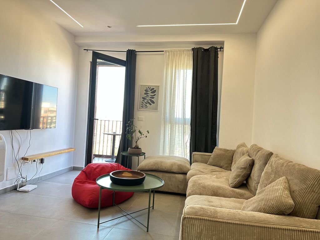 🏡 **JEPET ME QIRA – APARTAMENT 1+1**  📍 **Garden Building**