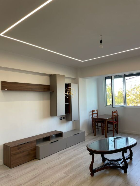 20751185🏡 APPARTAMENTO IN AFFITTO 2+1 – Vicino al Flagship Center, Durazzo