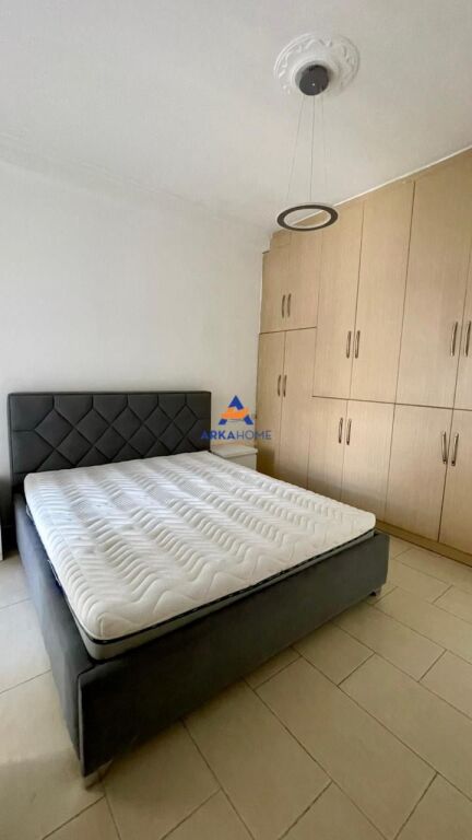 APPARTAMENTO IN AFFITTO 1+1+BALCONE "VIA HIM KOLLI" 800 EURO