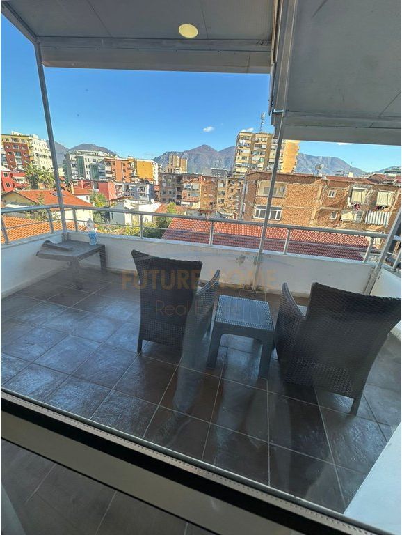 Qira, Apartament 1+1, Rruga e Barrikadave, Tiranë.