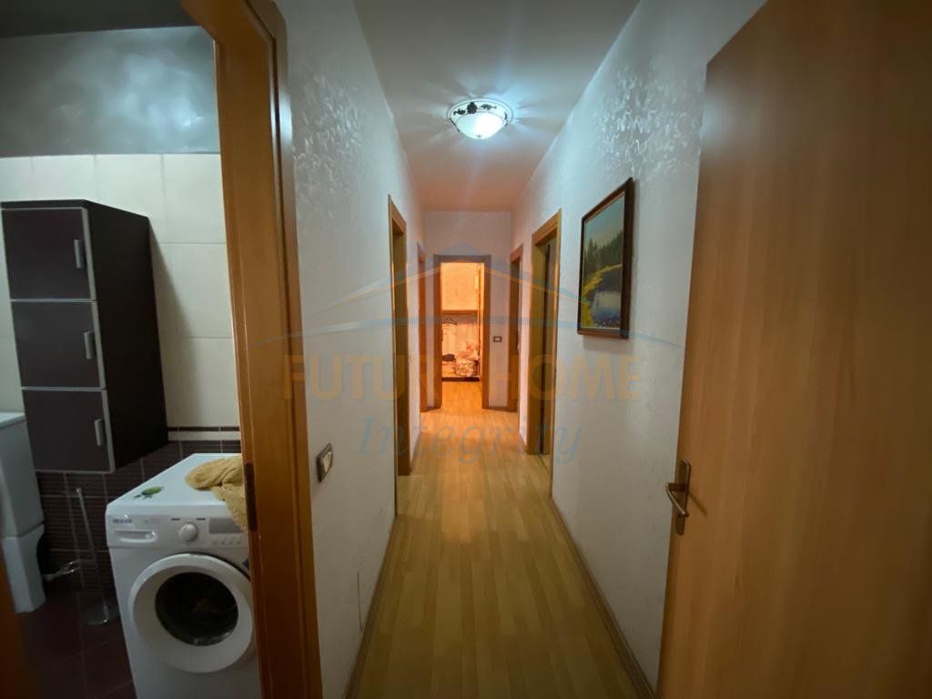 Qera, Apartament 3+1+2, Zogu i Zi, Tiranë.