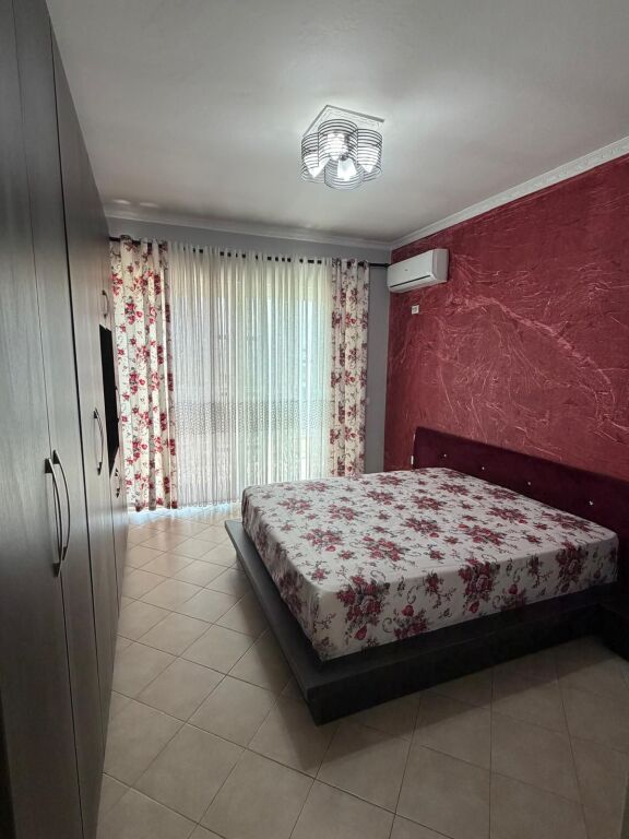 Penthouse 3+1+2+Veranda+Parking Spot for rent in Astir, near Bar Return, Unaza e Re, Yzberisht, Kashar.