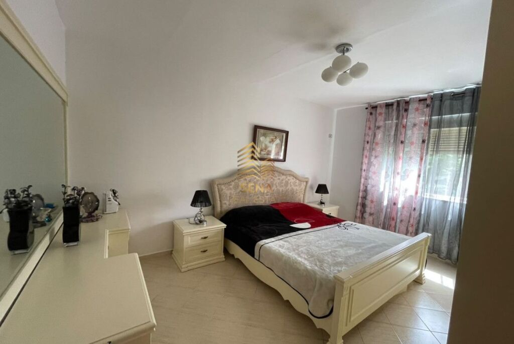 Shitet, Apartament 2+1, Xhamllik – Varri Bamit, 14.000.000 Lek
