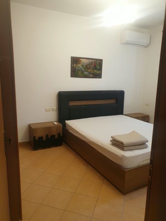 Apartament 1+1 me qira prane Kodra e Diellit