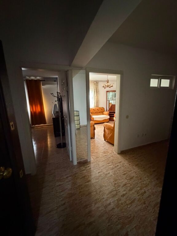 APARTAMENT 1+1 ME QERA NE DON BOSKO, PRANE SHKOLLES “QAZIM TURDIU”  ID 5440