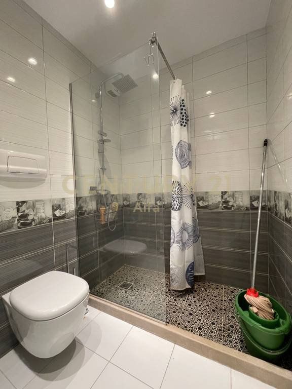 QIRA, APARTAMENT MODERN 1+1 + POST PARKIMI, SUNRISE RESIDENCE - TEG