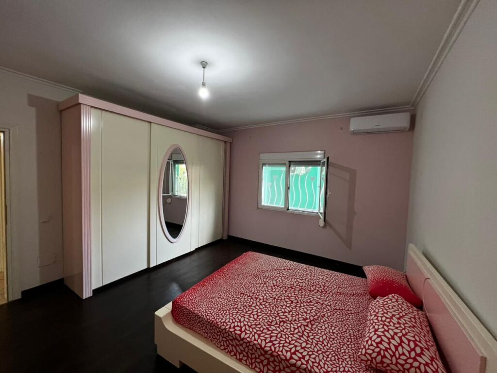 Apartament 2+1 per Qira, Komuna E Parisit.Tirane