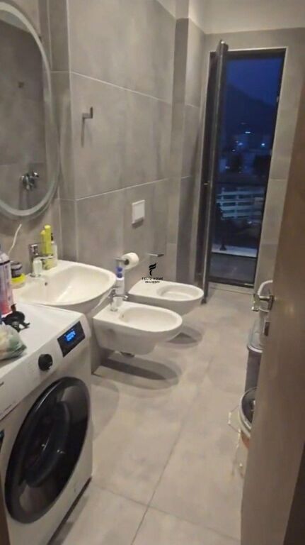IN VENDITA APPARTAMENTO 1+1 VIA DIBRA 170.000 EURO FH-90926